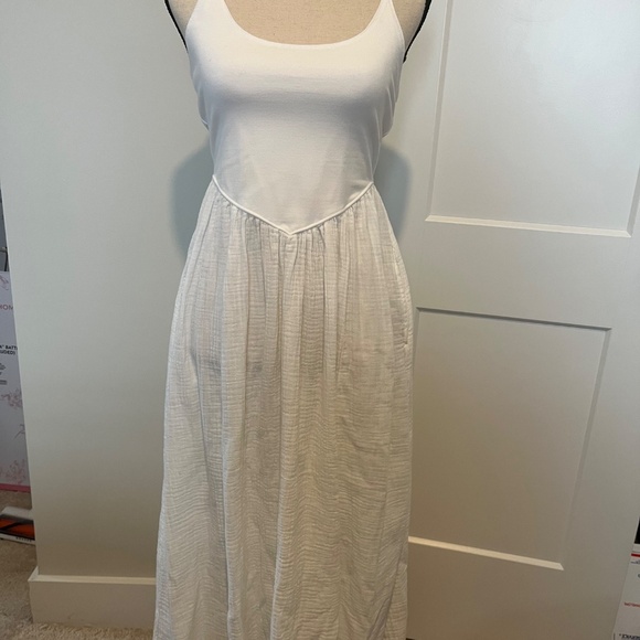 Aerie White dress/ Size Small - Picture 2 of 5